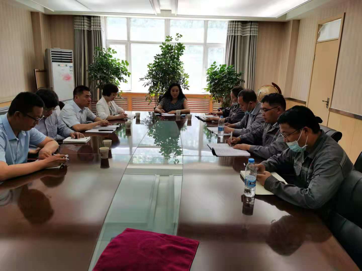 集團常務(wù)副總經(jīng)理劉惠、副總經(jīng)理劉昆等前往華泰隆公司檢查調研